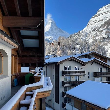 Haus Tiefbach - Apartment Cervino Zermatt Exteriér fotografie