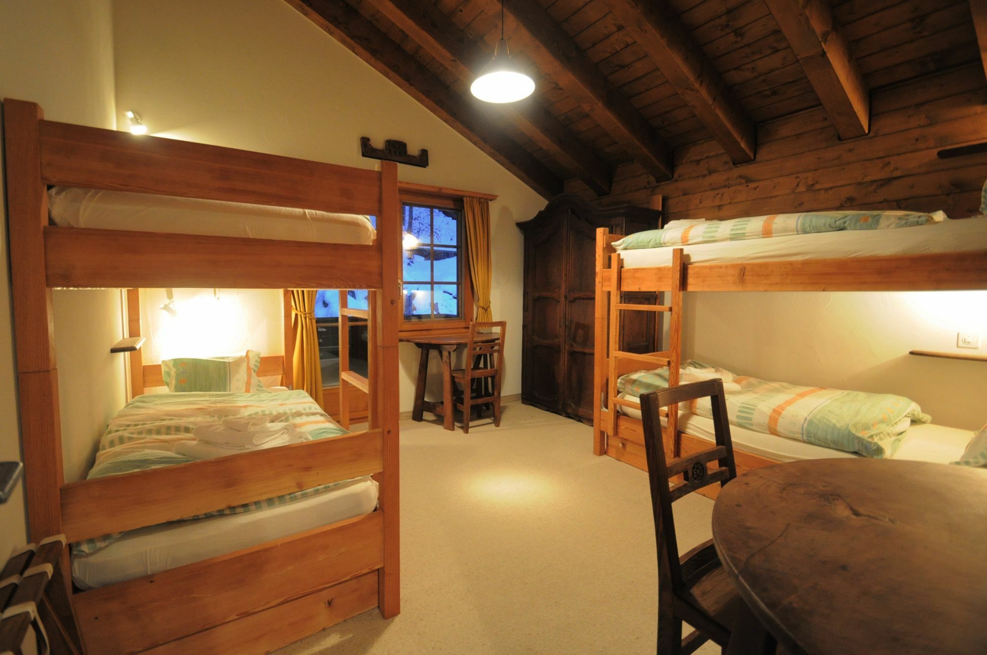 Haus Tiefbach - Apartment Cervino Zermatt Exteriér fotografie
