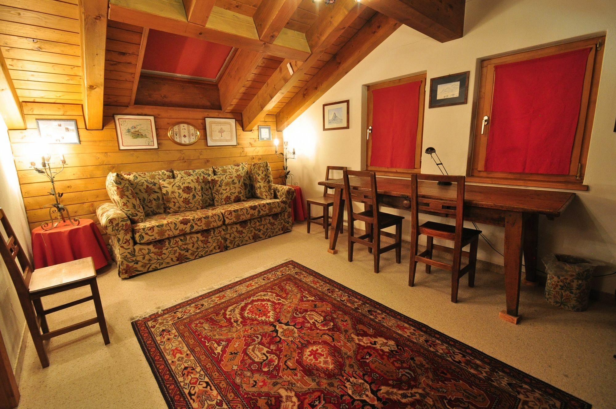 Haus Tiefbach - Apartment Cervino Zermatt Exteriér fotografie