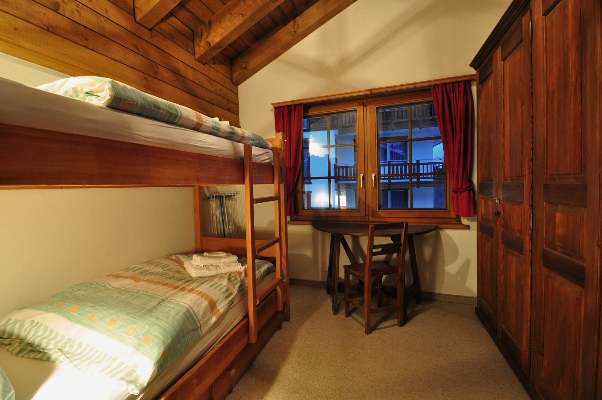 Haus Tiefbach - Apartment Cervino Zermatt Exteriér fotografie